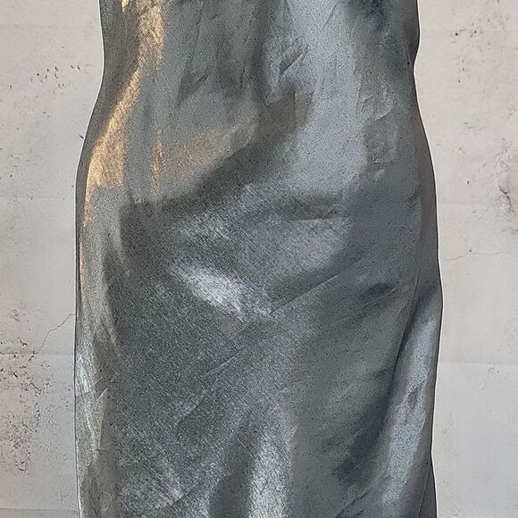 Cachet Silver Grey Slip Maxi Dress Spaghetti Strap Sleeveless Womens Size 4 - Picture 3 of 15